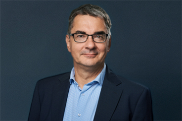 Portraitfoto von Axel Wilhelm