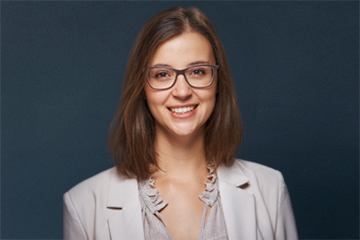 Portraitfoto von Sophia Stemmler Portraitfoto von Sophia Stemmler